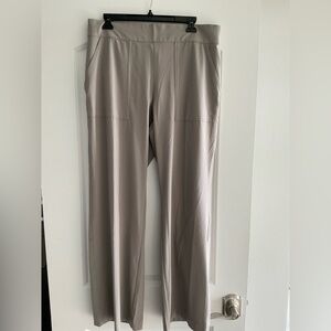 Athleta pull on pants